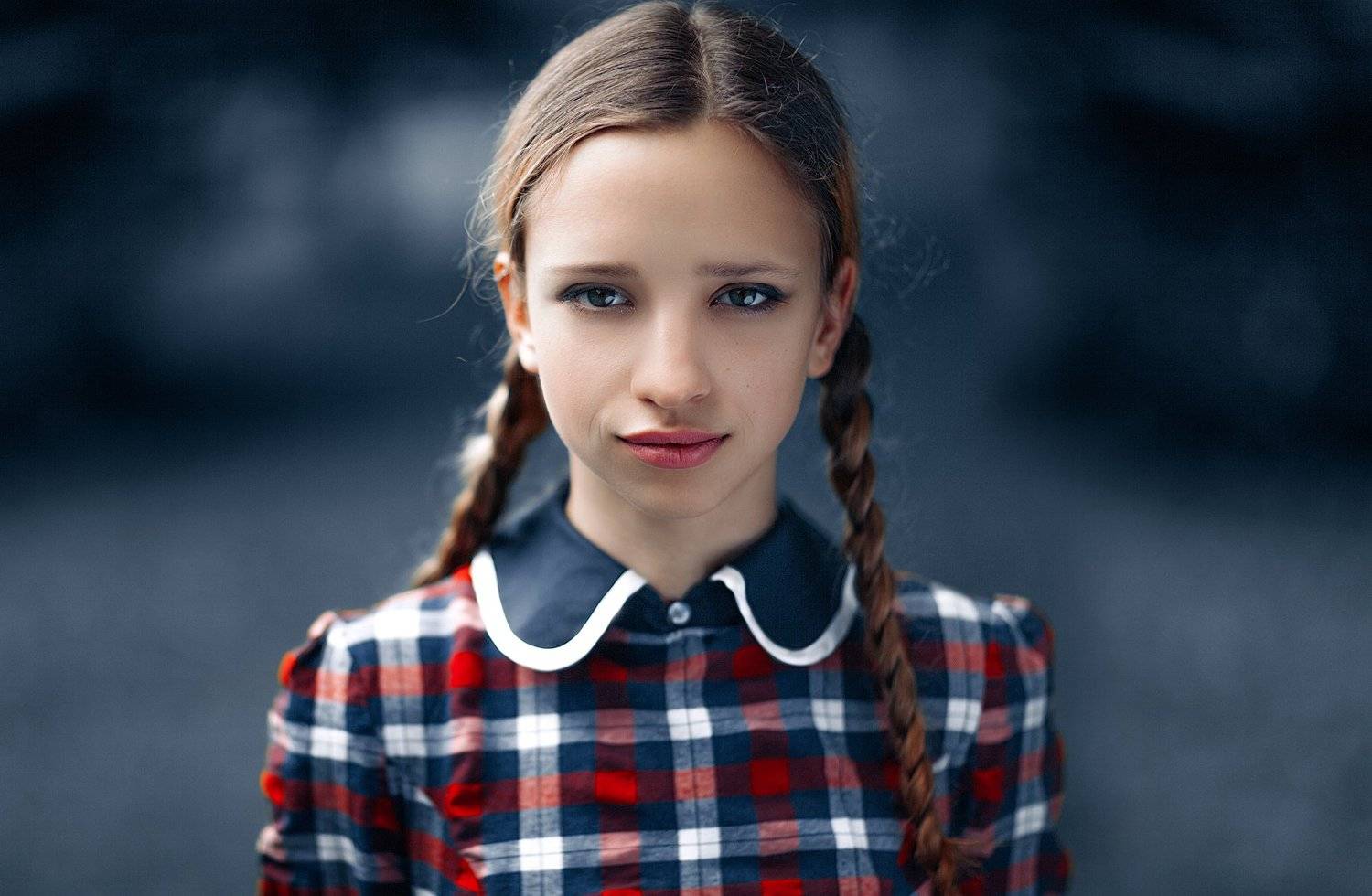 , Деян Романов