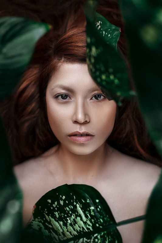 carolinemadison, portrait, beauty, redhair, redhead, portraiture, curlyhair,  lips, emotion, longhair Stare фото превью