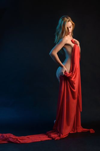 GLAMOUR