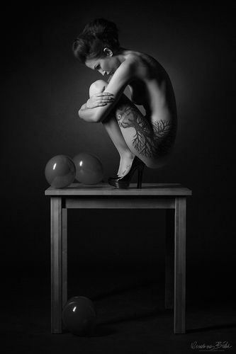Nudes by Andreas Bübl
