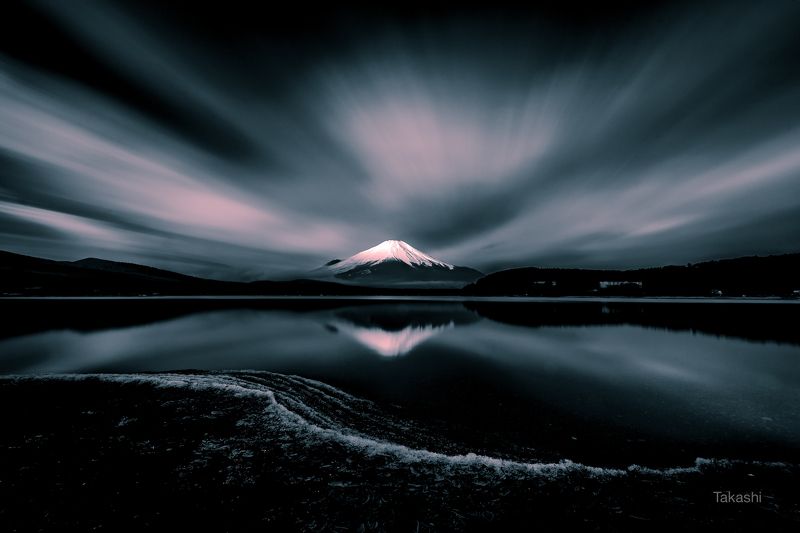 Fuji,Japan,mountain,cloud,ice,lake,water,reflection,snow,beautiful,amazing, Shining summit фото превью
