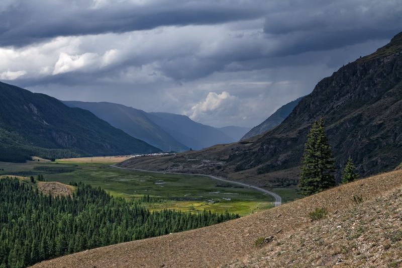 алтай, чуйский тракт, чуя, гроза, горы, акташ Перед грозой в Чуйской долине фото превью