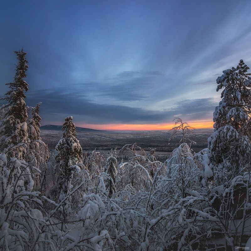 Утро в горах фото превью