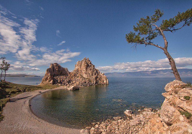 Шаманка. Байкал. Залив Малое море. Мыс Бурхан. фото превью