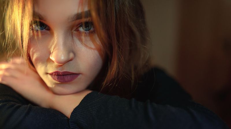 глаза волосы рыжая взгляд   фото превью