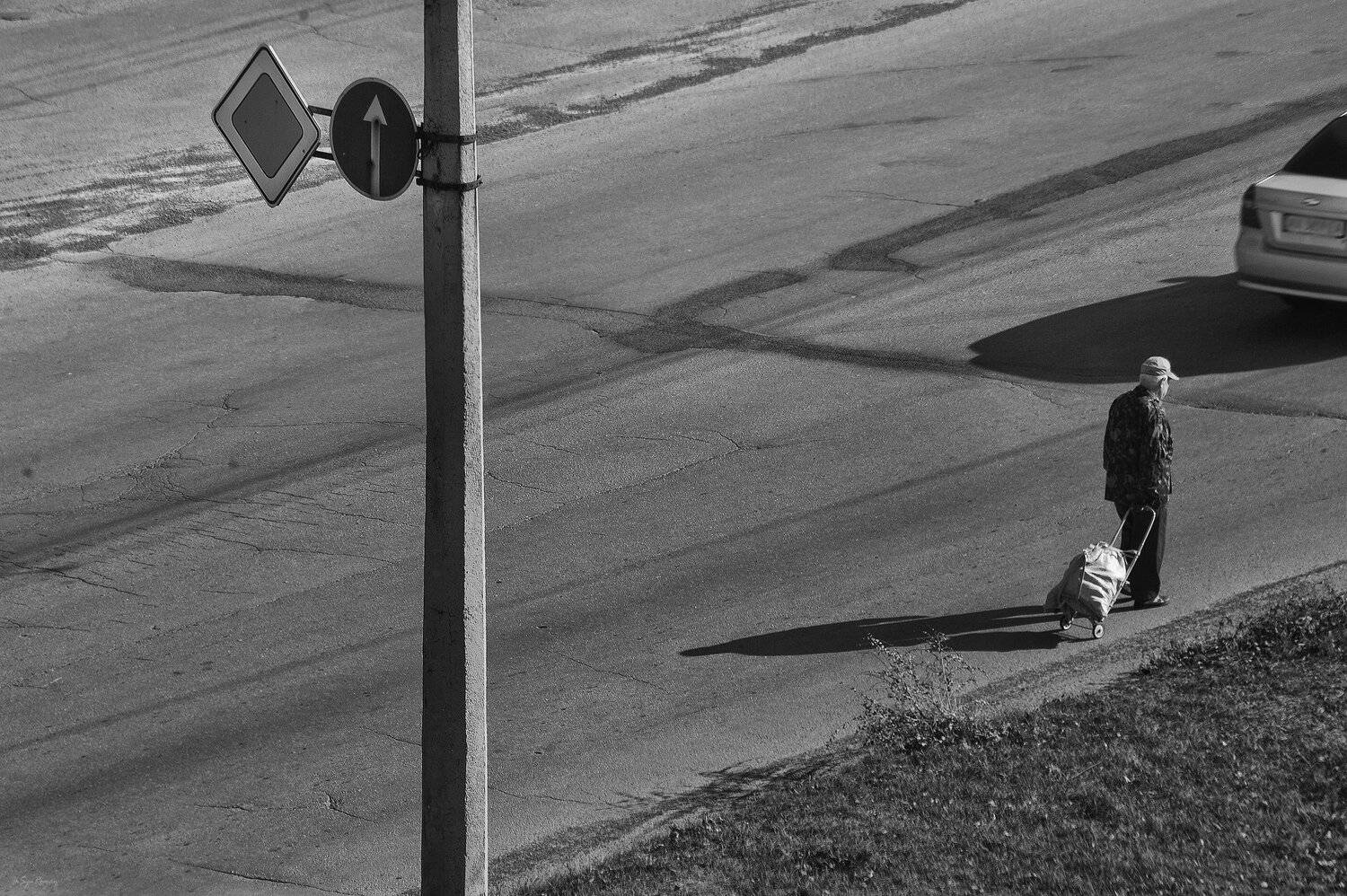 город,улица,дорога,люди,машины,дорожные знаки, Roma  Chitinskiy