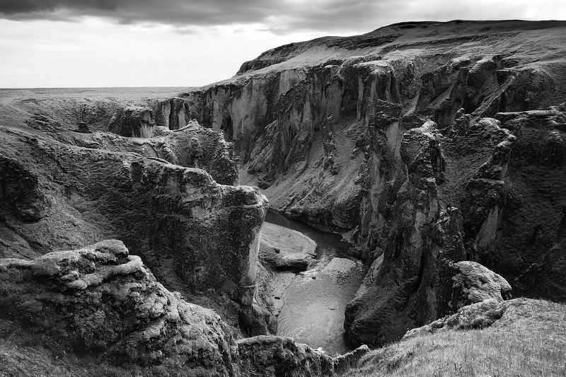 По каньону фото превью