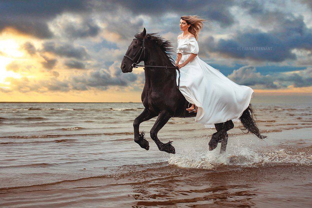 , Теннант Юлианна