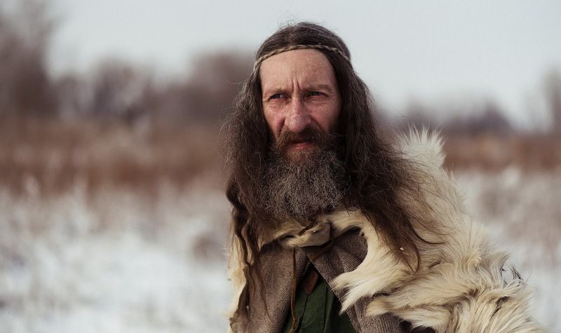 Зимний портрет. Средневековье. фото превью