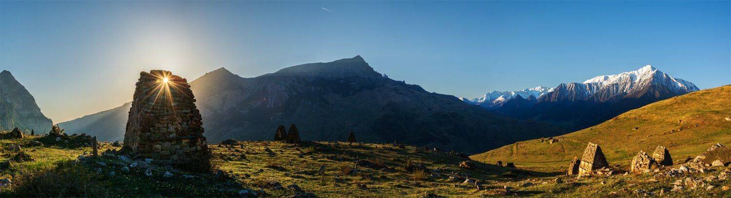 природа, пейзаж, кавказ, горы, весна, вечер, панорама, восход, солнце, небо, облака, свет, утро, Альберт Беляев