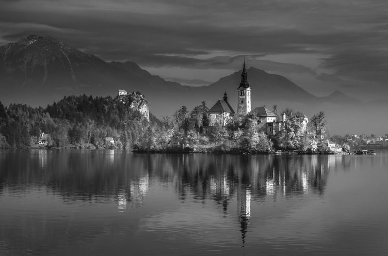 Bled BW фото превью