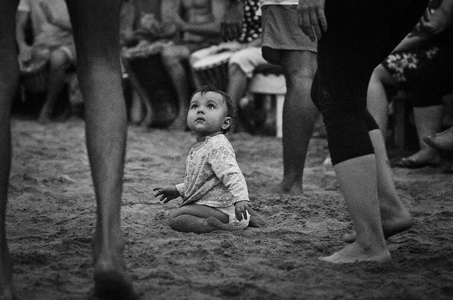 ребенок, потреялся, где ты мама, черно-белое фото, Аверина Елена