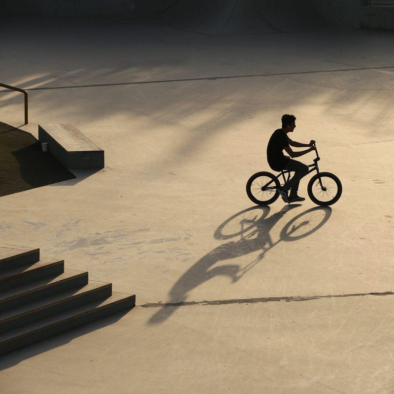 #hosseinmehrzad #myfeatureshoot #friendsinperson #حسین_مهرزاد #theweekoninstagram #everybodystreet #everydayeverywhere #persianlikes #hartcollective #reportagespotlight #uspiran #lensculturetalent #heatercentral #phroommagazine #friendsinperson #streetpho Gang фото превью