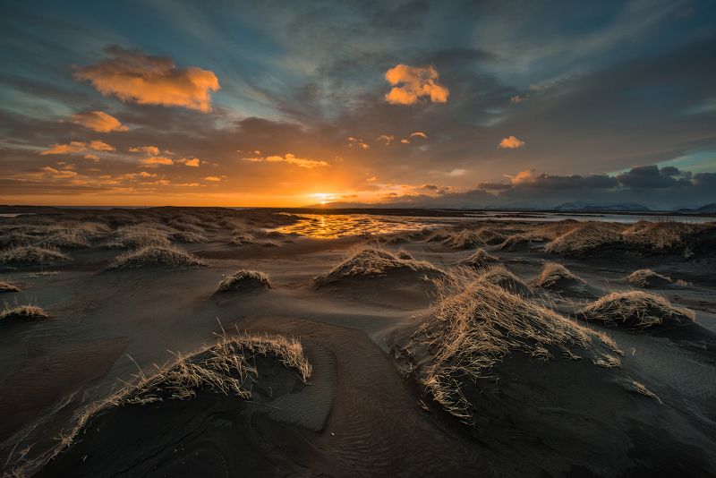 Исландия Закат над дюнами фото превью