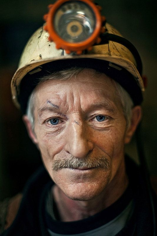 добыча угля Добыча угля фото превью