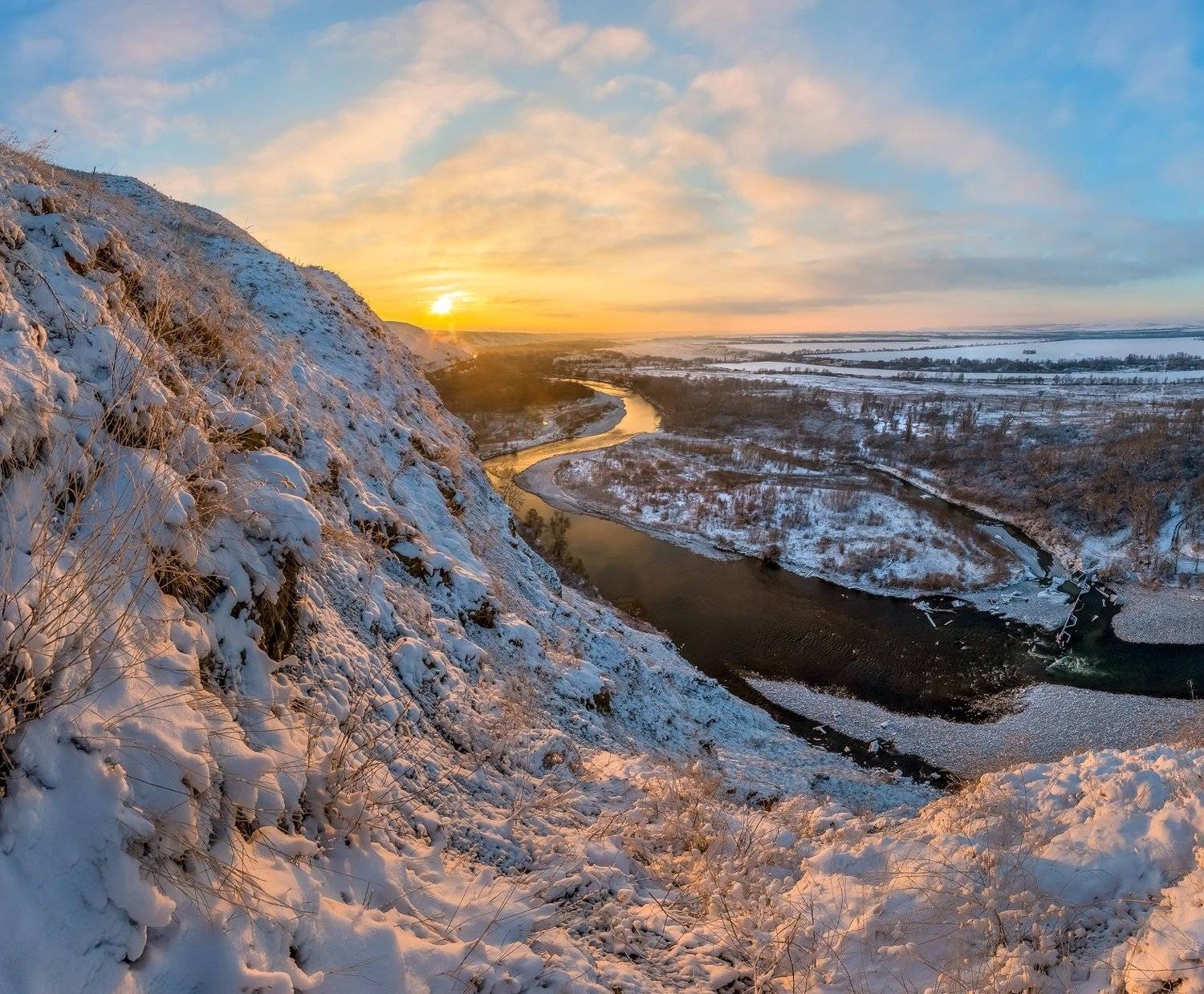 ставропольский край, путешествие, фотоальбом, ставрополье, фотопроект, река кубань, берег, история, снег, зима, рассвет, облака,, Лашков Фёдор