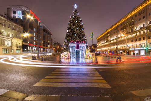 Новогодний Цветной бульвар в Москве