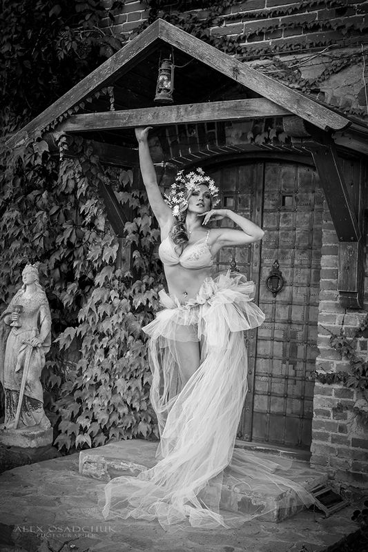 Catherine фото превью