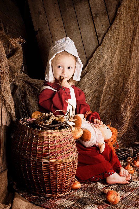 девочка,корзина,лук,сказка Золушка фото превью