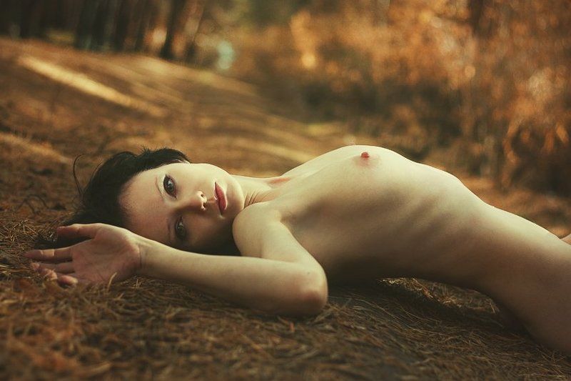 девушка, лес, осень Marika фото превью