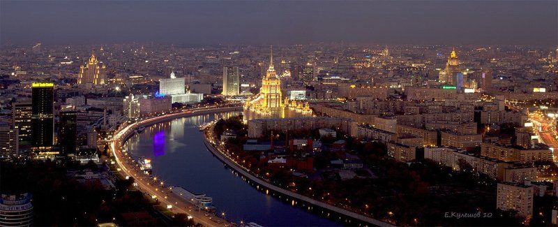 москва, панорама москвы, гостиница украина, москва река, дом правительства, кулешов евгений С высоты птичьего полета... фото превью