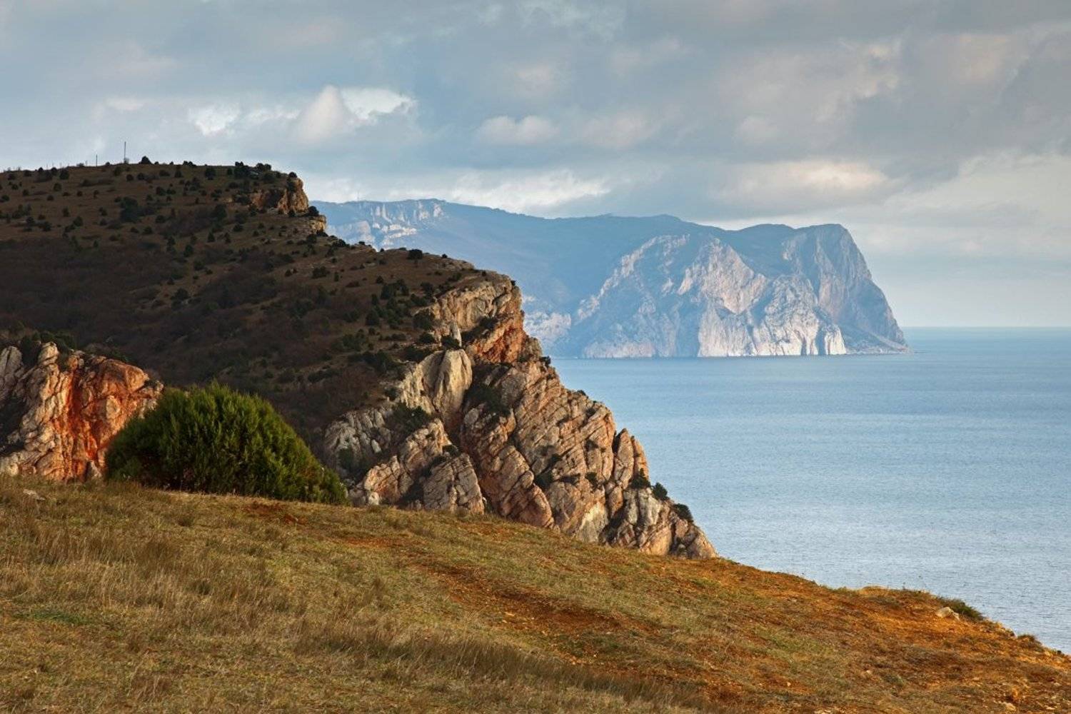 крым, море, мыс, вода, камни, берег, волны, скалы, небо, облака, пейзаж, природа, украина, растения,, Сергей Шульга