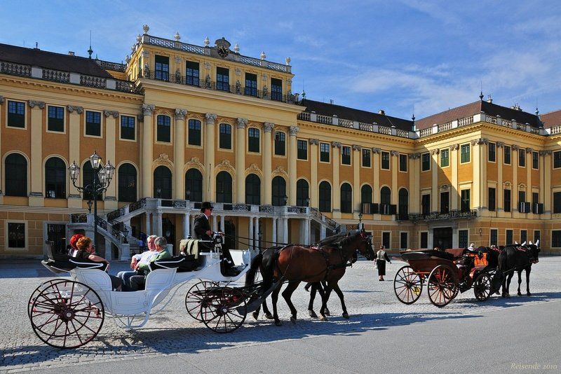 австрия, вена, дворец, шёнбрунн, schoenbrunn, фиакр Шёнбрунн. Фиакры фото превью