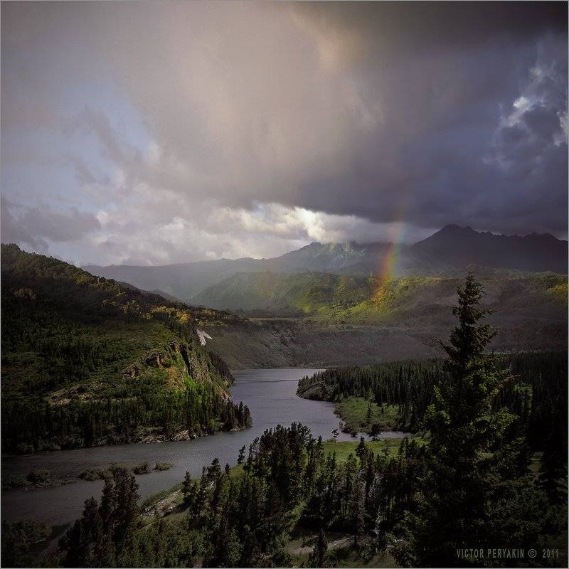 , Виктор Перякин