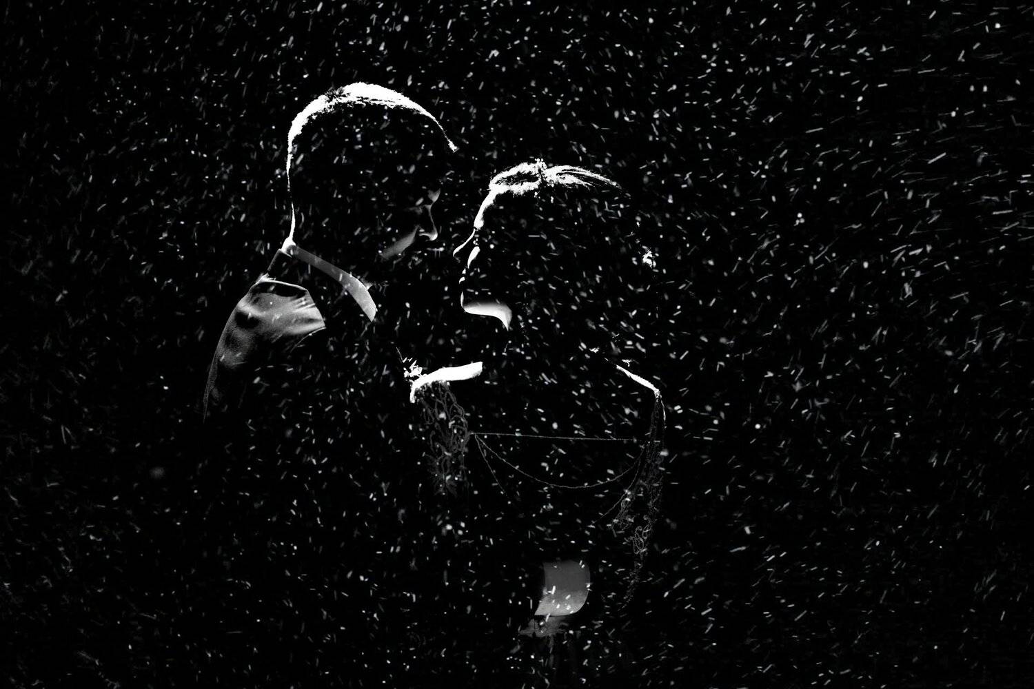 молодожены дождь черно-белое свадьба свадебное жених невеста wedding newlywed bride помолейко pomoleyko lovely love happy vitebsk нежность капли, Павел Помолейко