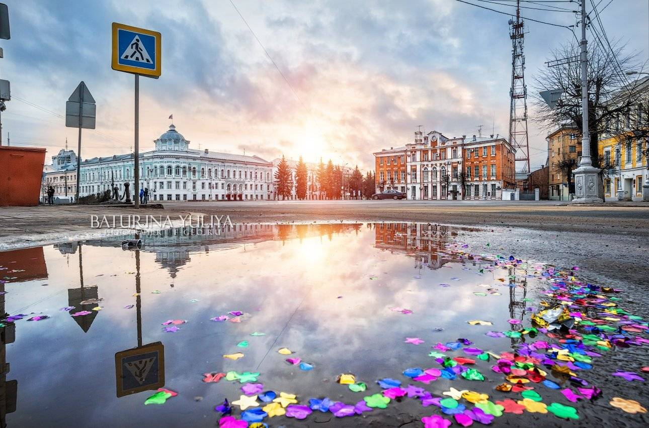 тверь, архитектура, лужа, отражение, новый год, 2018, здание, правительство,, Юлия Батурина