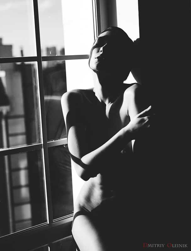 #nude  #art  #artnude  #nudity  #erotic  #woman  #girl  #photography  #photographer парижские окна фото превью