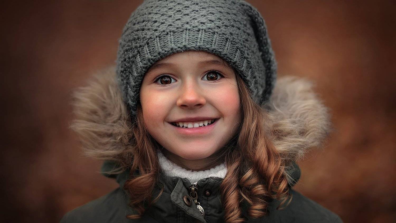 портрет, девочка, ребенок, малыш, улыбка, глаза, взгляд, смех, эмоции, Липатова Анна