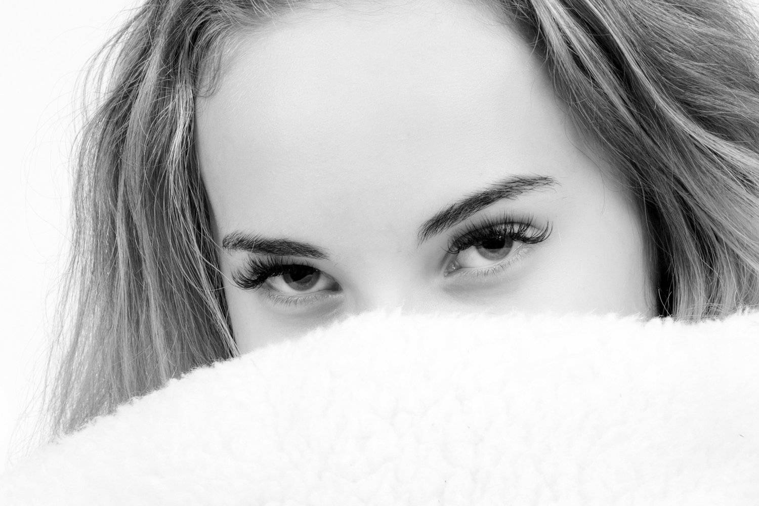 портрет, студия, девушка, взгляд, чб, bw, portrait, studio, высокий ключ, high key, eyes, глаза, Владимир Переклицкий