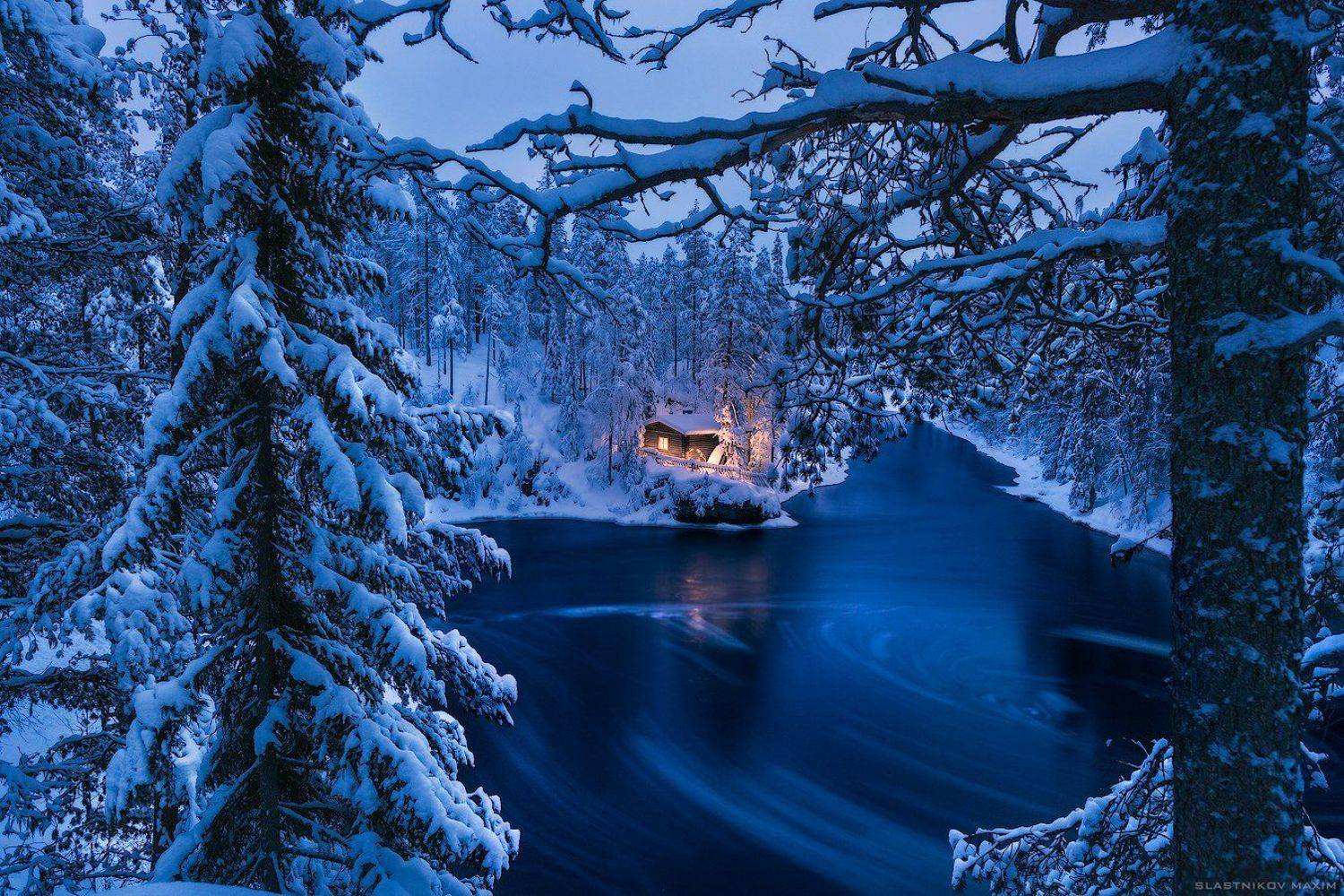 Финляндия, цвет, вода, зима, холод, снег, волшебство, праздник, лес, тишина, одиночество, дом, свет, тепло, ветки, travel, explore, outdoore, finland, lapland, north, wind, snow, freeze, cold, snow, mountains, hills, forest, colorful, house, Максим Сластников