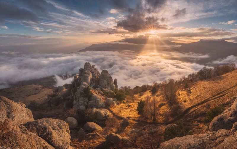 Крым, Демерджи, зима, осень, солнце, Алушта, Южная Демерджи, Россия, пейзаж, закат Золото Демерджи фото превью