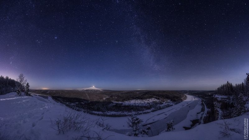 ночь, мороз, зима, снег, звезды, река, вишера, скалы, горы, ветлан, полюд, красновишерск, пермский край Ночь на Ветлане фото превью