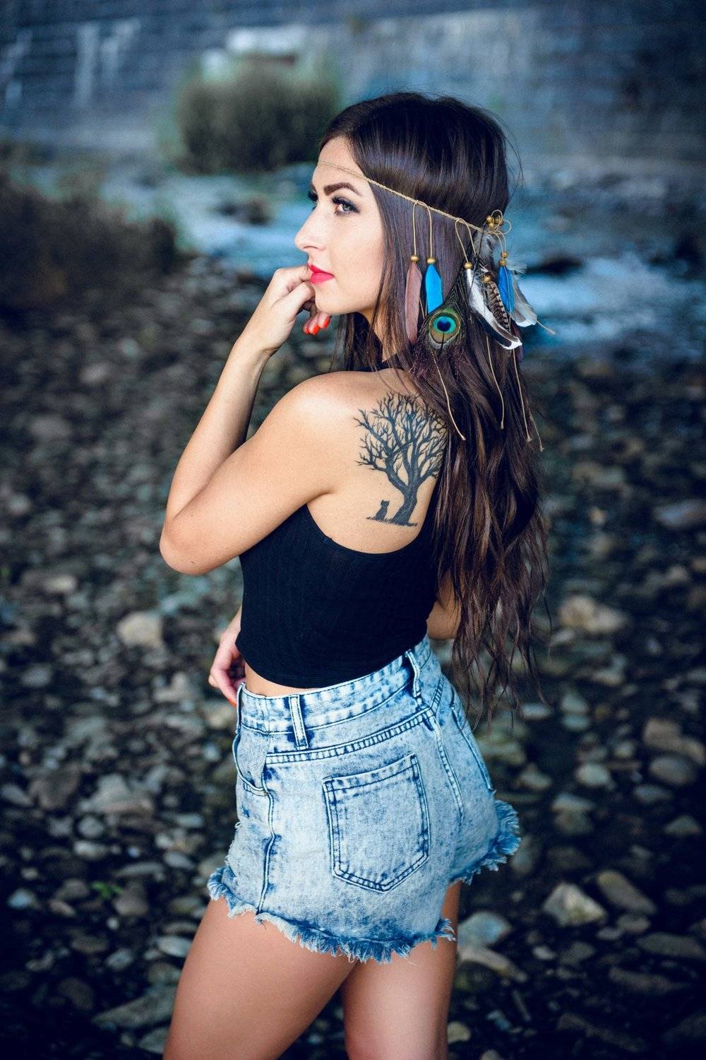 girl, portrait, indian, model, long hair, tree, tatoo, Jiri Kuchar