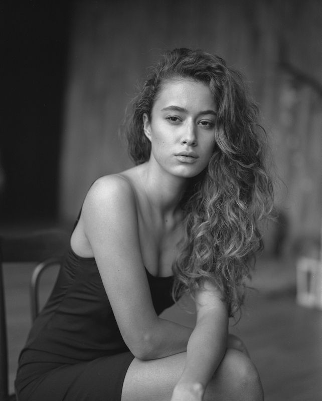 портрет,пленка, средний формат, студия,естественный свет Настя фото превью