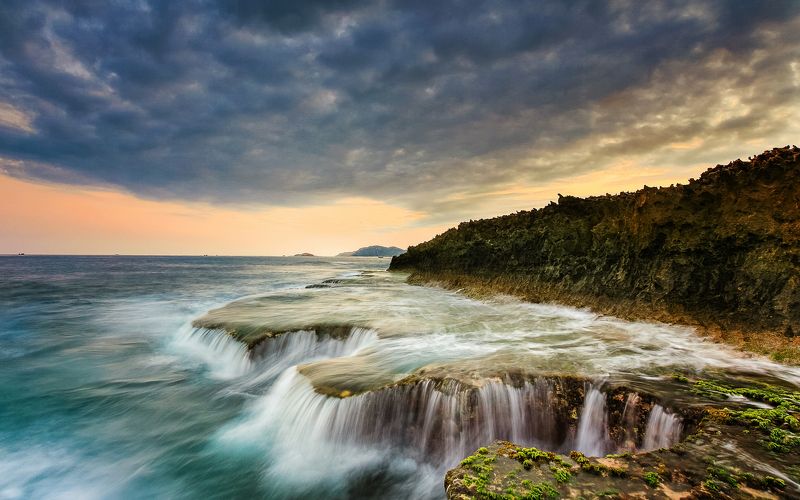 Sea falls фото превью