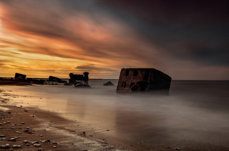 Sunset at Baltik sea. фото превью
