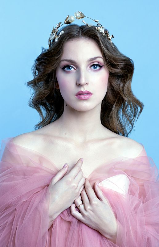 портрет, девушка, богиня, ретро, аврора, жемчуг, макияж, укладка, визажист, нежность, фарфоровая кукла Моя богиня фото превью