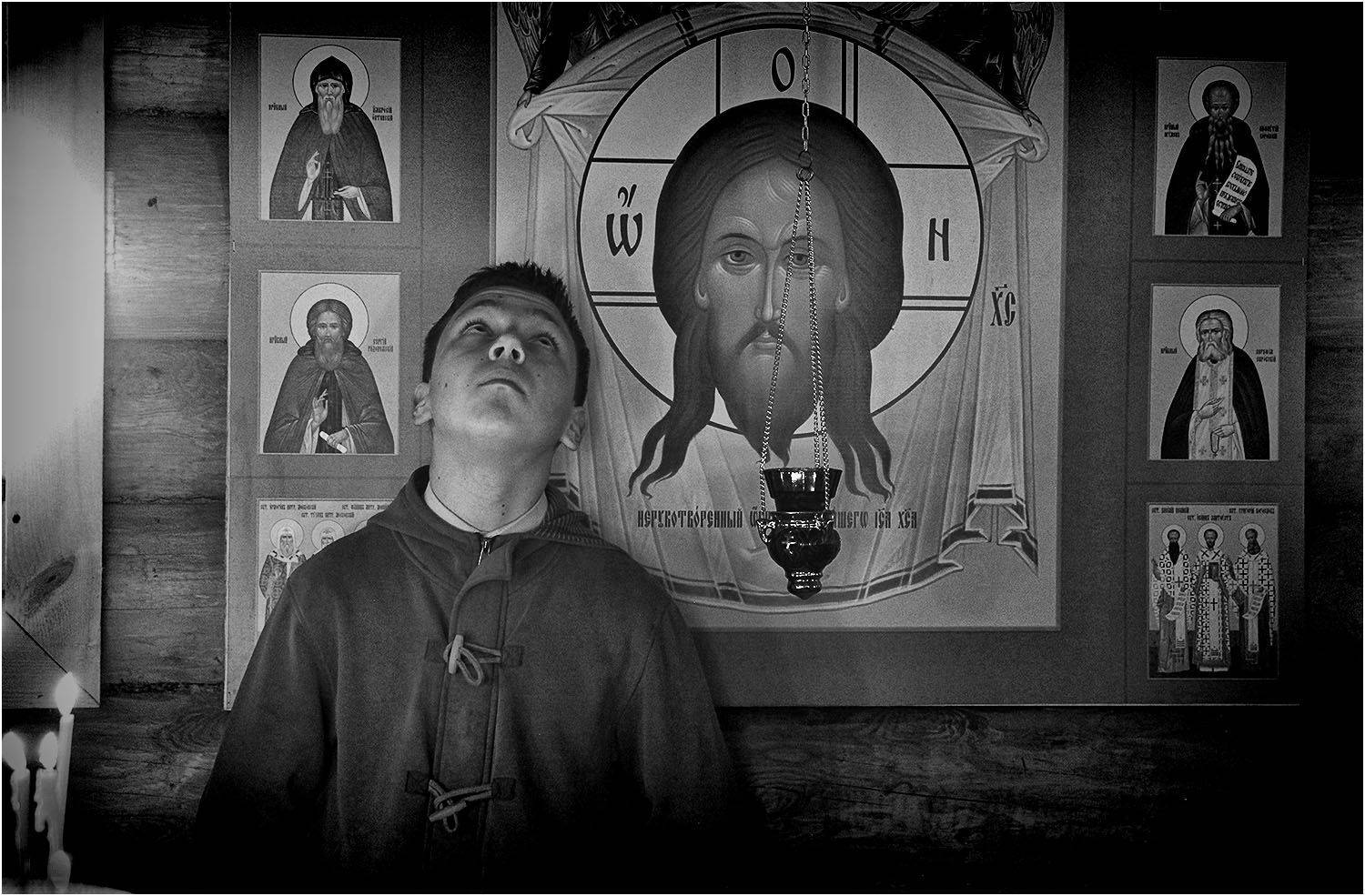  в храме, Юрий  Храмутичев