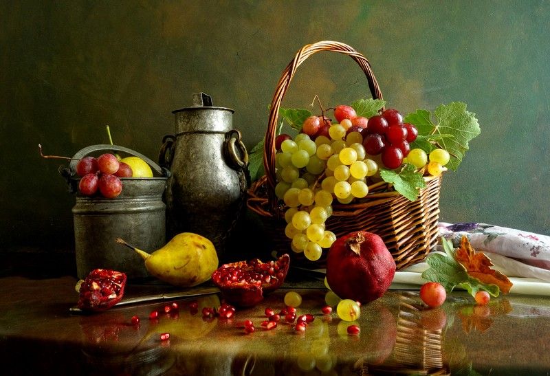fruit grape and pomegranate фото превью