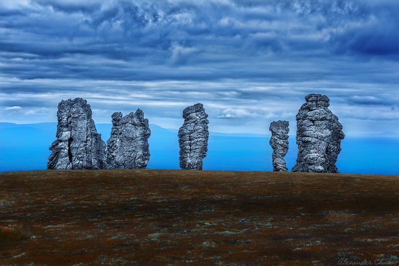 урал, маньпупунер, останцы, идолы Молчание каменных идолов фото превью