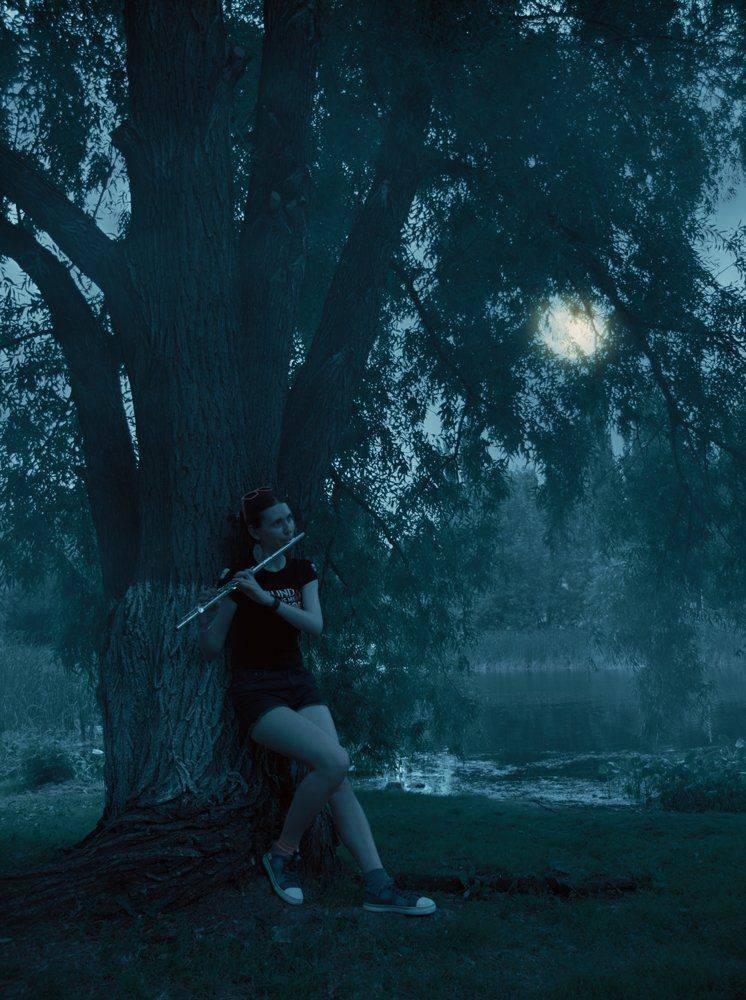 девушка, музыкант, флейта, луна, сумерки, лето, андрей ларионов, Андрей Ларионов
