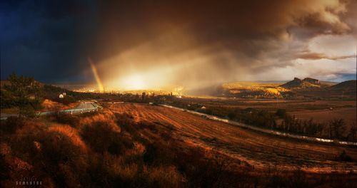 Бельбекские ворота в бурю.