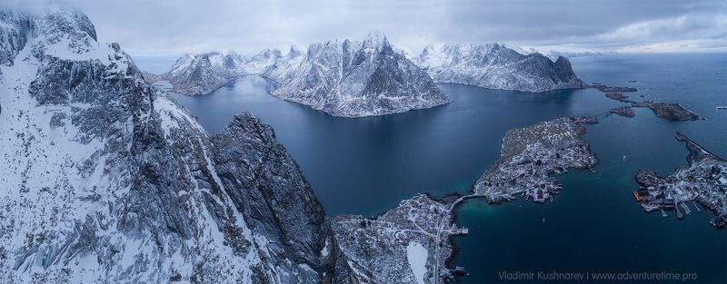 Flight over Lofoten фото превью