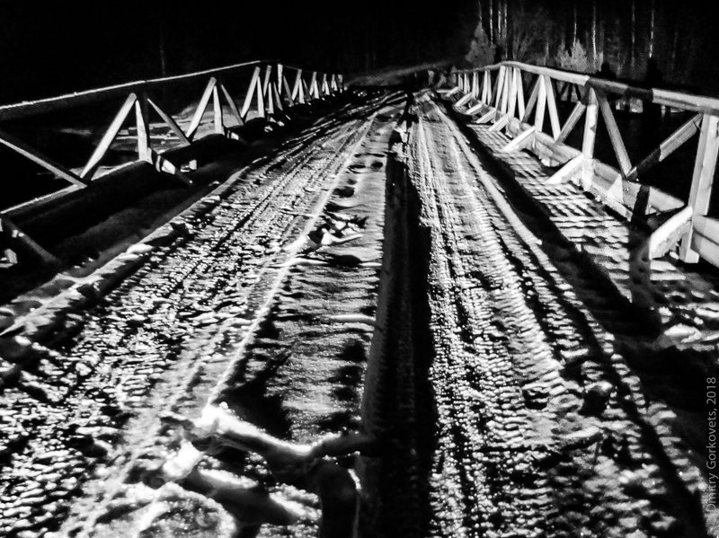 #photobydmitrygorkovets #blackandwhite #bridge #karelia #russia #winter Мост на Унутозере. Unut lake bridge. Karelia.Russia. Winter 2010.  фото превью