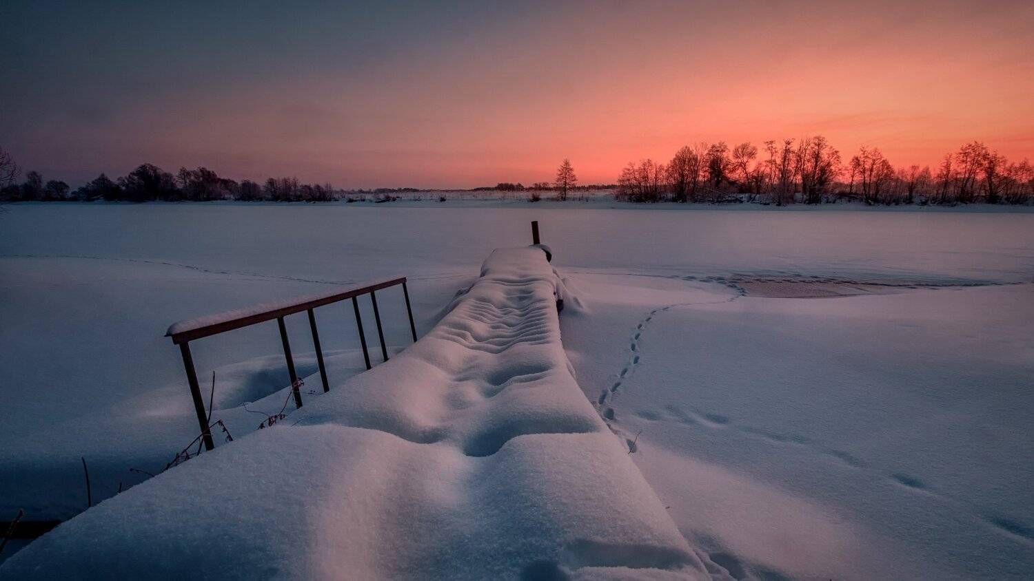 дубна, река, снег, причал, мороз, лед, следы, рассвет, Андрей Чиж