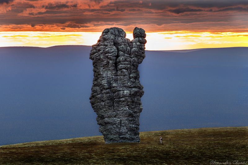 урал, маньпупунер, останцы, идолы Масштаб. Давид и Голиаф. фото превью